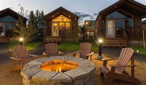 yellowstone cabins kelty.